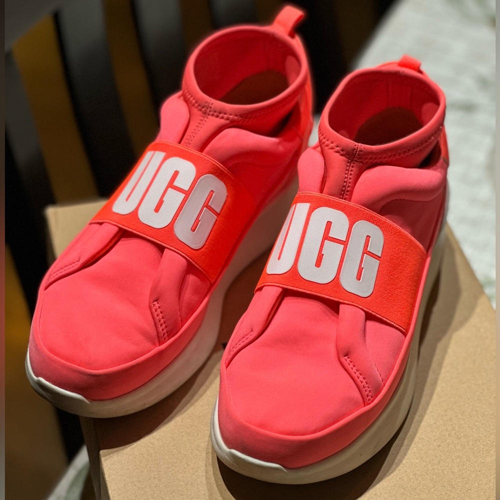 UGG sneakers 👟